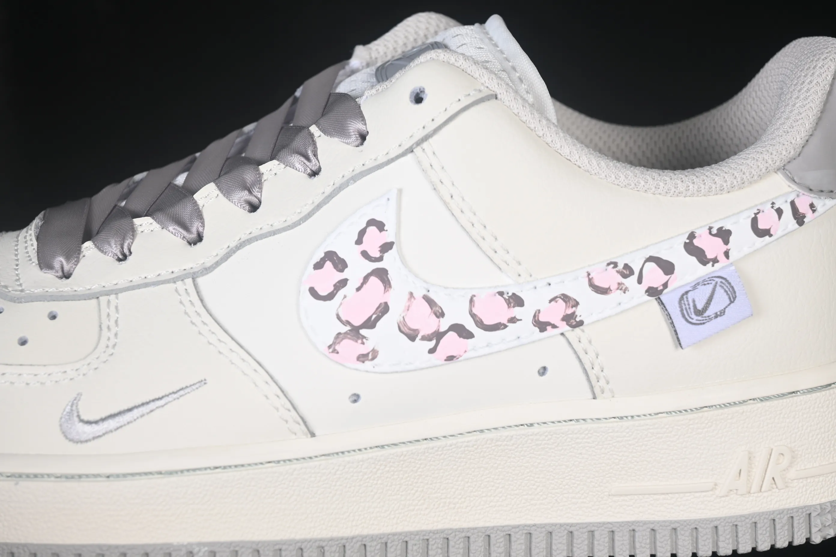 All Categories Nk Air Force 1 Air Force Series Nk Air Force 1 Low Air Force Low Nike Air Force 1'07 Low "Milk Gray Leopard" Hand-painted Graffiti Milk Gray Leopard Air Force One Low-top Casual Shoes FB1839-323
